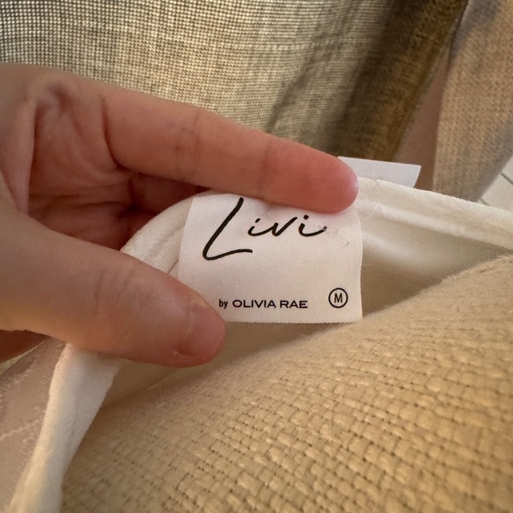 Dress - Picture 4 of 4